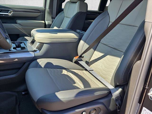 New 2026 Chevrolet Silverado 2500 ZR2 AWD/4WD image 4