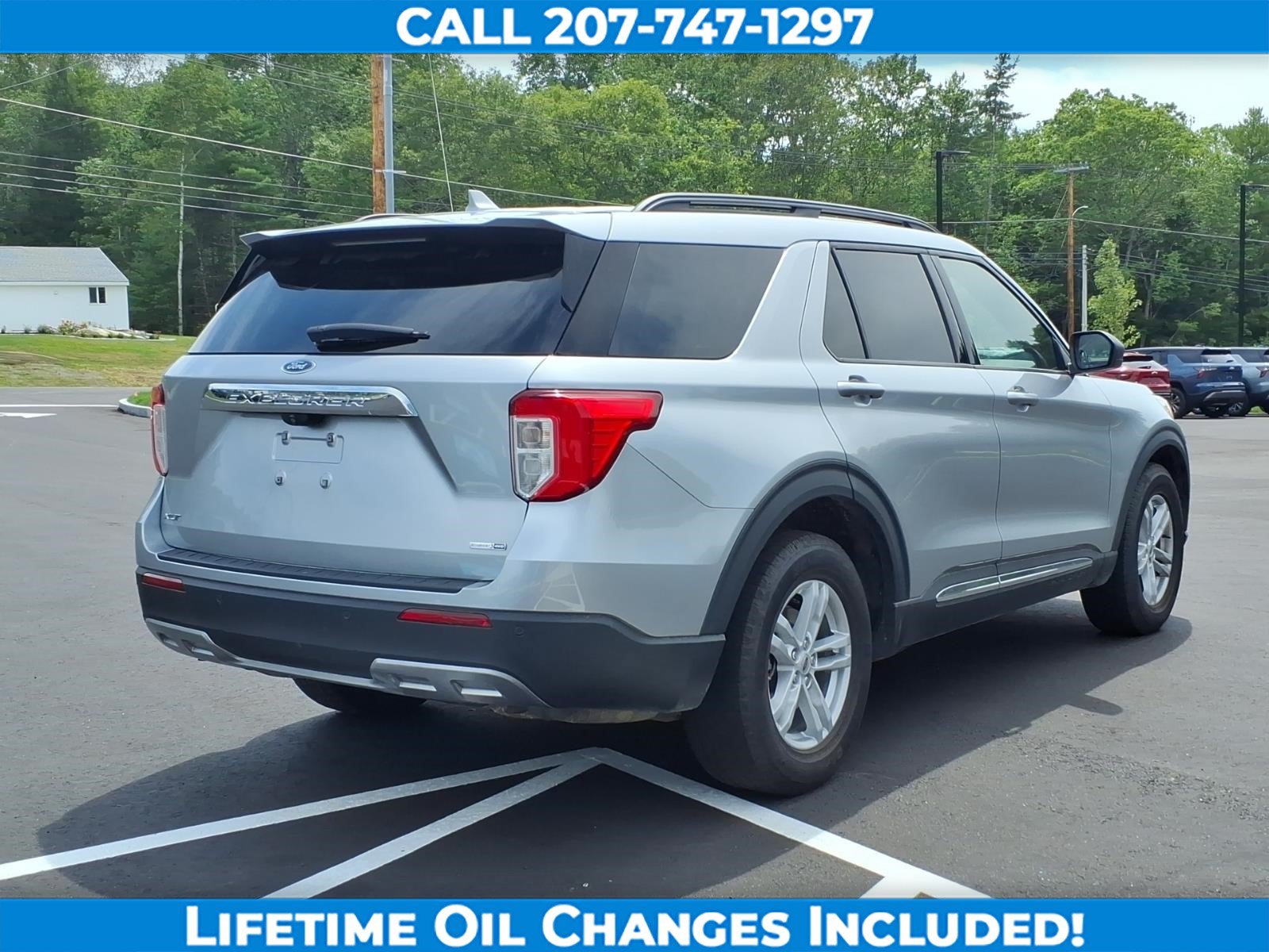 Used 2020 Ford Explorer XLT w/ Equipment Group 202A AWD/4WD image 5
