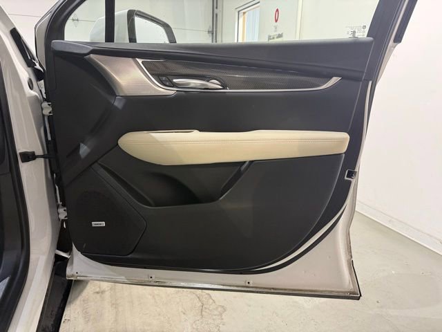 Used 2022 Cadillac XT5 Sportv w/ Technology Package image 27