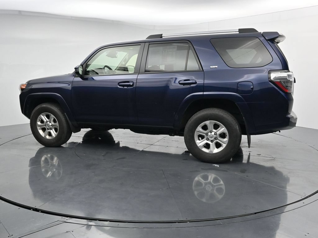 Used 2024 Toyota 4Runner SR5 AWD/4WD image 5