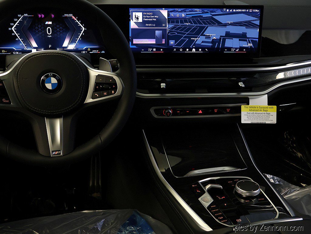 New 2026 BMW X5 xDrive40i w/ M Sport Package AWD/4WD image 16