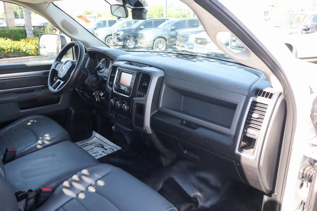 Used 2018 RAM 4500 Tradesman w/ Power & Remote Entry Group image 36