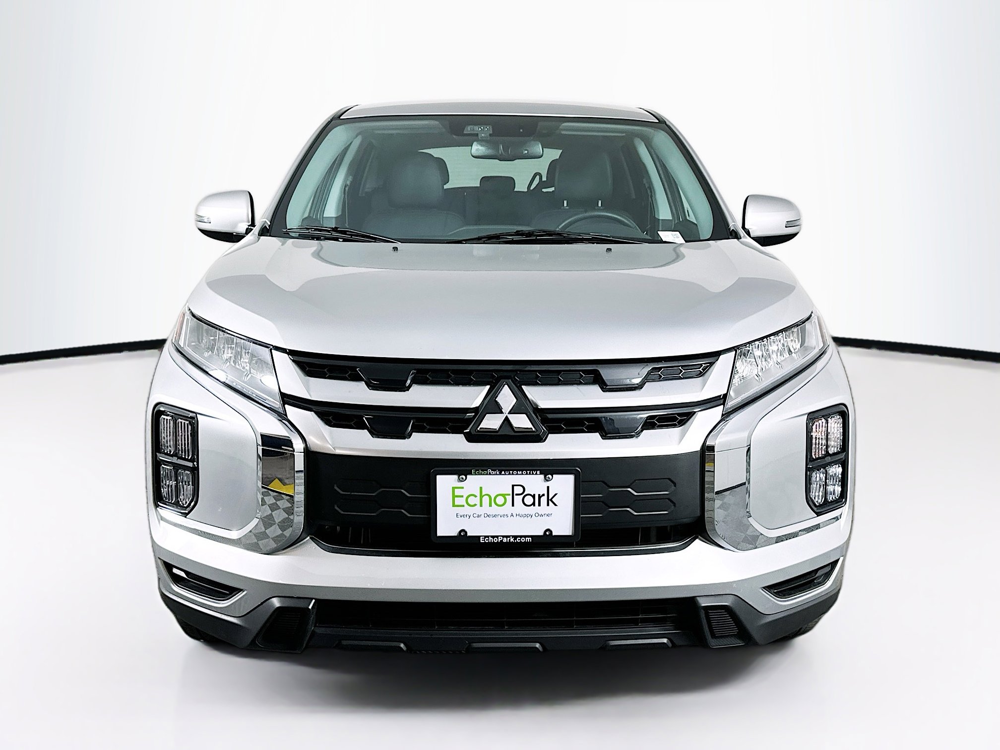 Used 2025 Mitsubishi Outlander Sport SE image 2