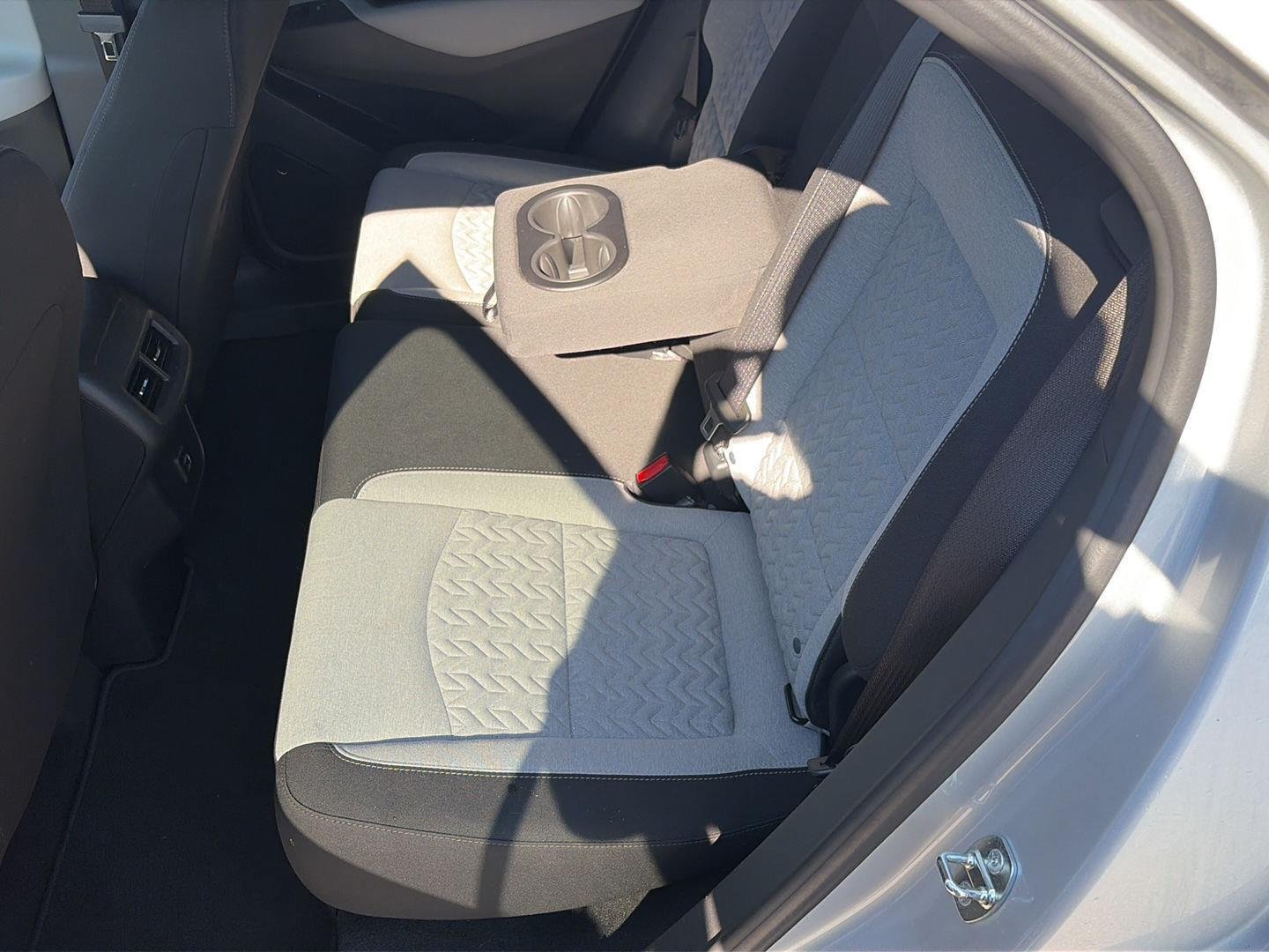 Used 2022 Chevrolet Equinox LT FWD image 12