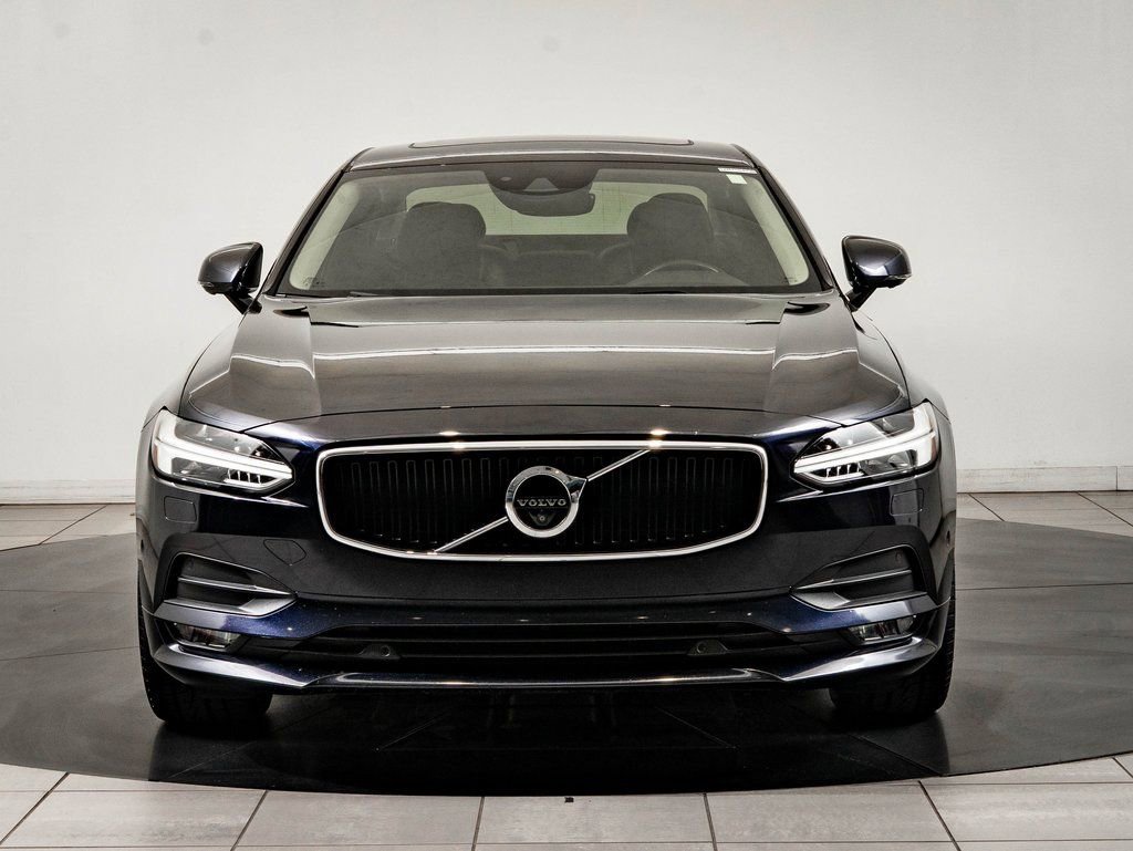 Used 2017 Volvo S90 T5 Momentum w/ Vision Package image 2