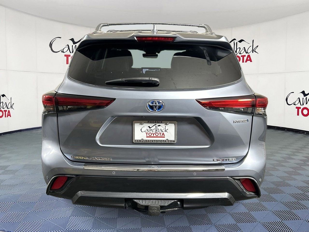 Used 2021 Toyota Highlander Limited image 6