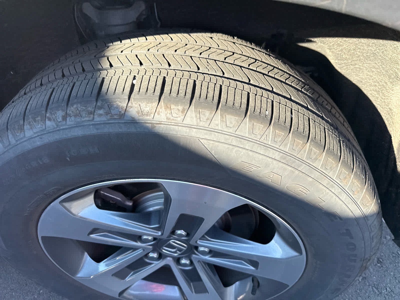 Used 2025 Honda Pilot EX-L image 5