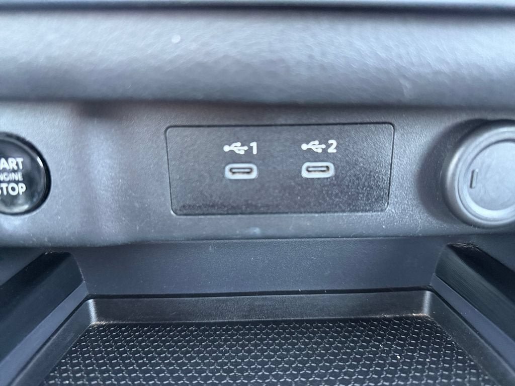 Used 2024 Nissan Rogue SV FWD image 19