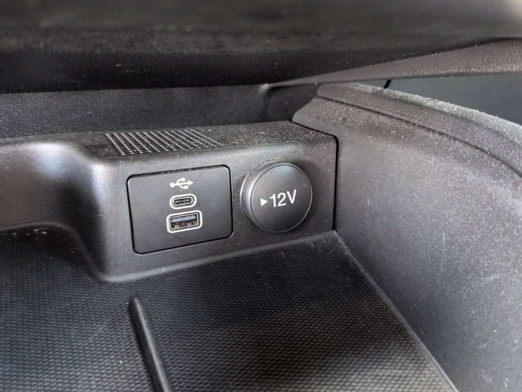 Used 2025 Ford Escape ST-Line Select AWD/4WD image 20