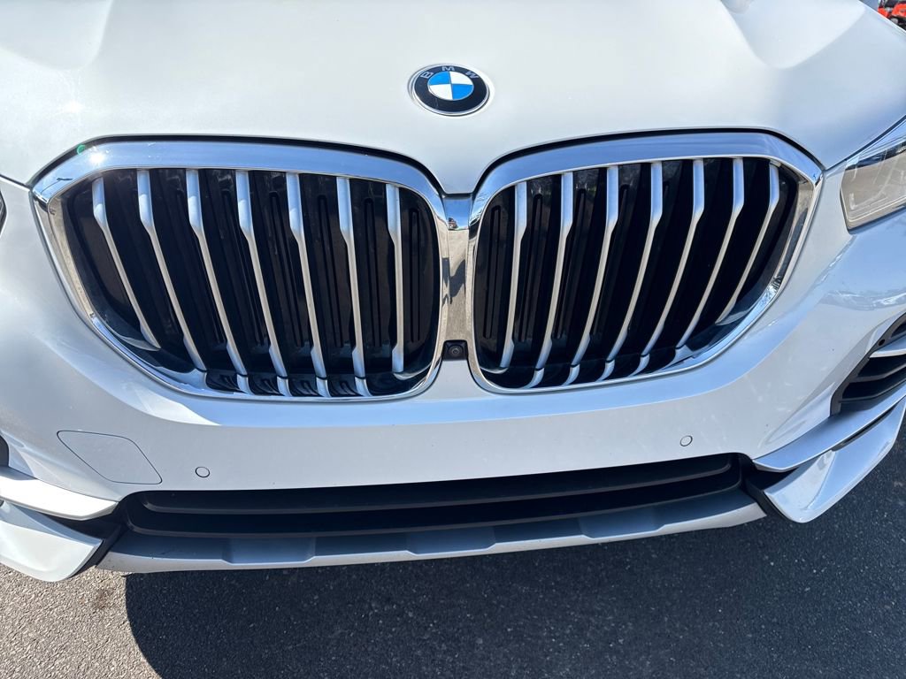 Used 2022 BMW X5 sDrive40i w/ Executive Package image 43