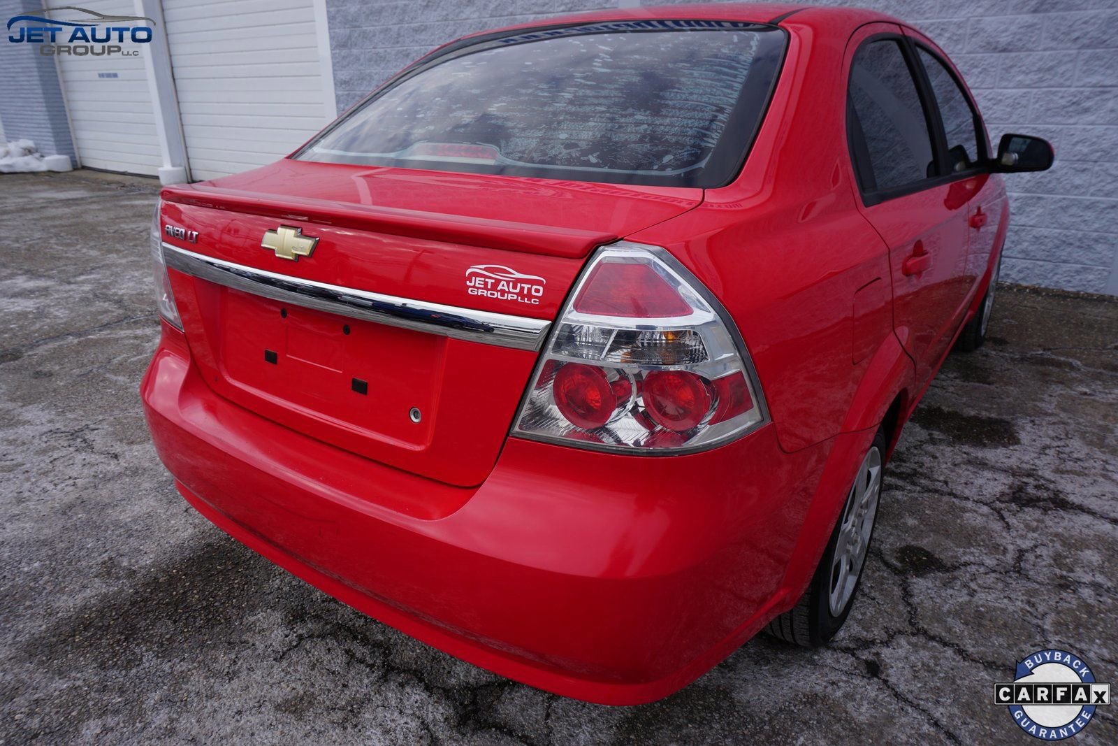 Used 2011 Chevrolet Aveo LT image 11