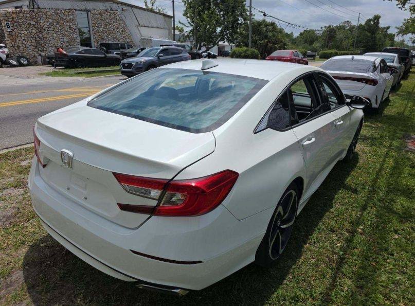 Used 2018 Honda Accord LX image 2