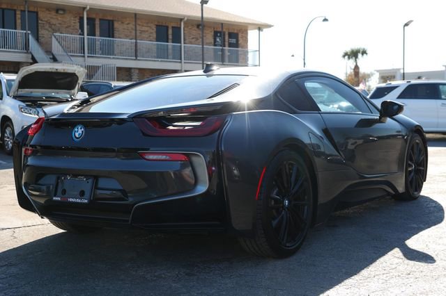 Used 2019 BMW i8 Coupe image 16