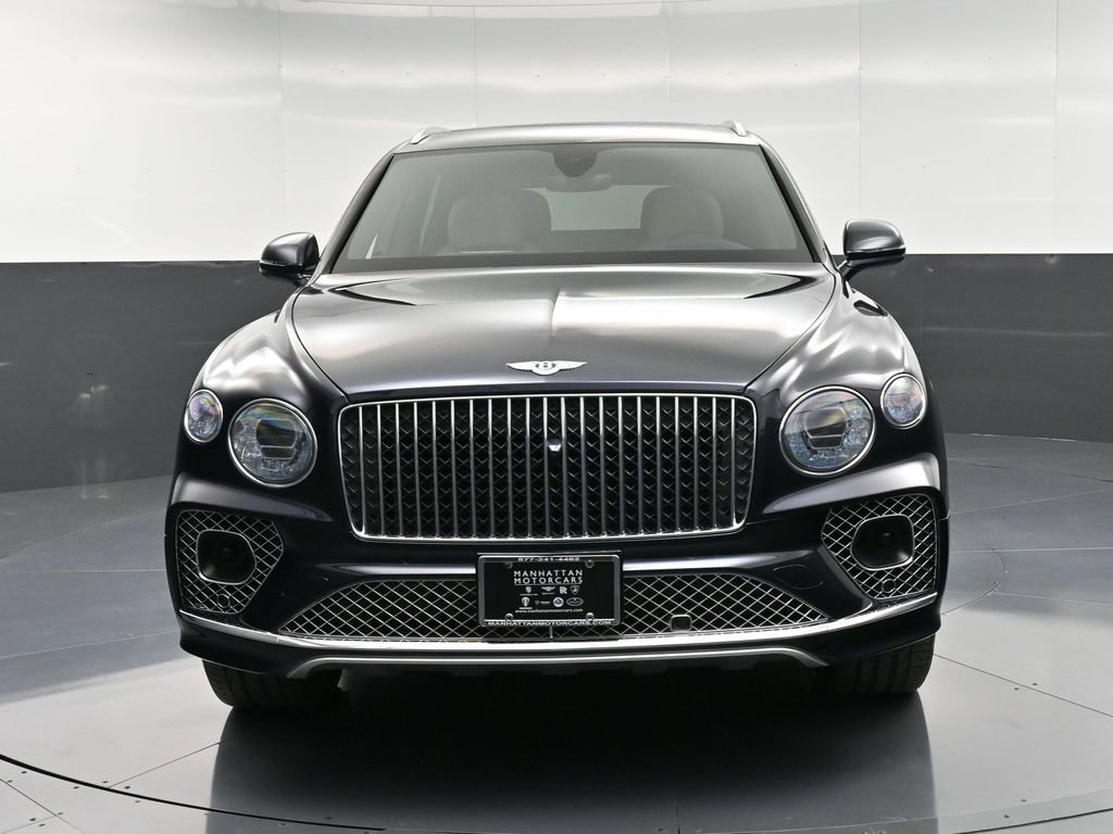 Certified 2023 Bentley Bentayga Extended Wheelbase AWD/4WD image 11