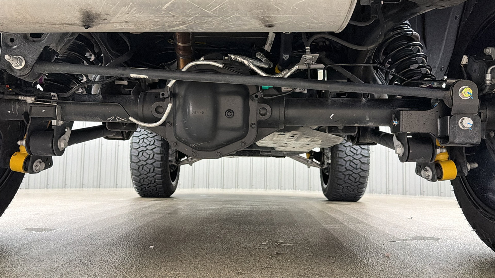 Used 2025 Ford Bronco Badlands AWD/4WD image 14