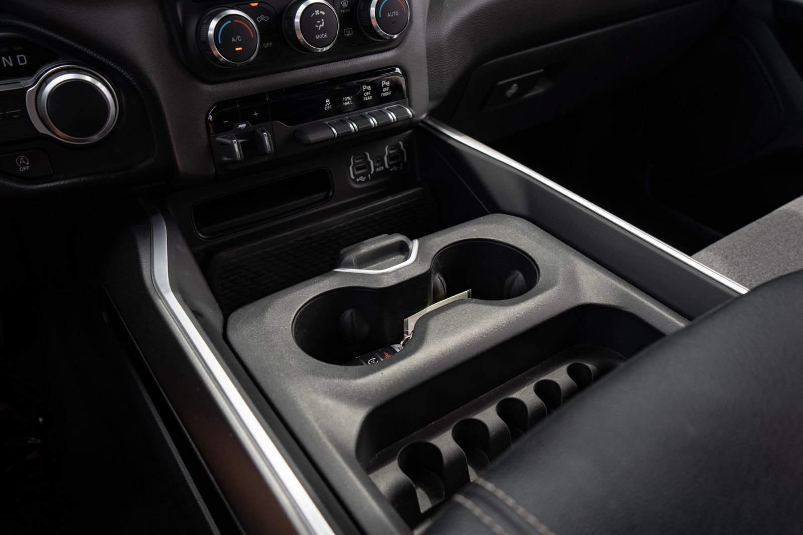 Used 2021 RAM 1500 Big Horn RWD image 26
