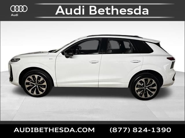 New 2026 Audi Q3 quattro 2.0T AWD/4WD image 4