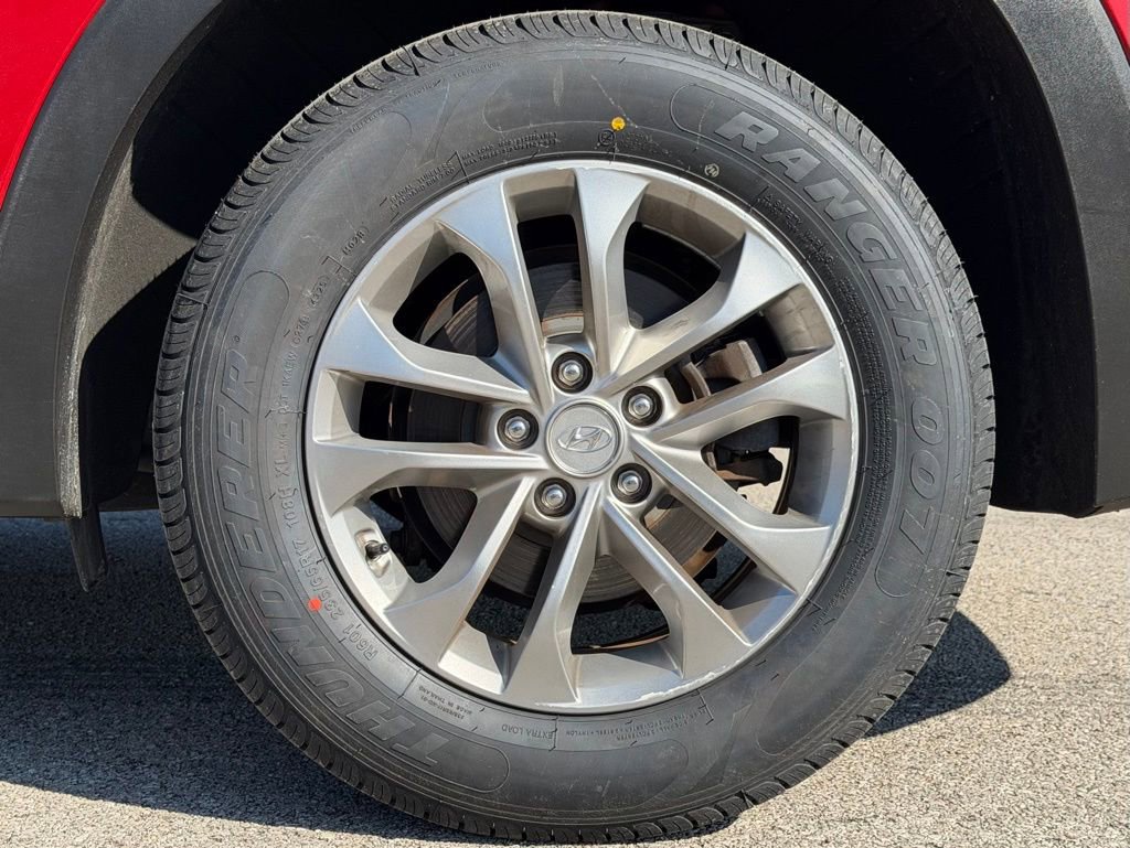 Used 2019 Hyundai Santa Fe SE AWD/4WD image 38