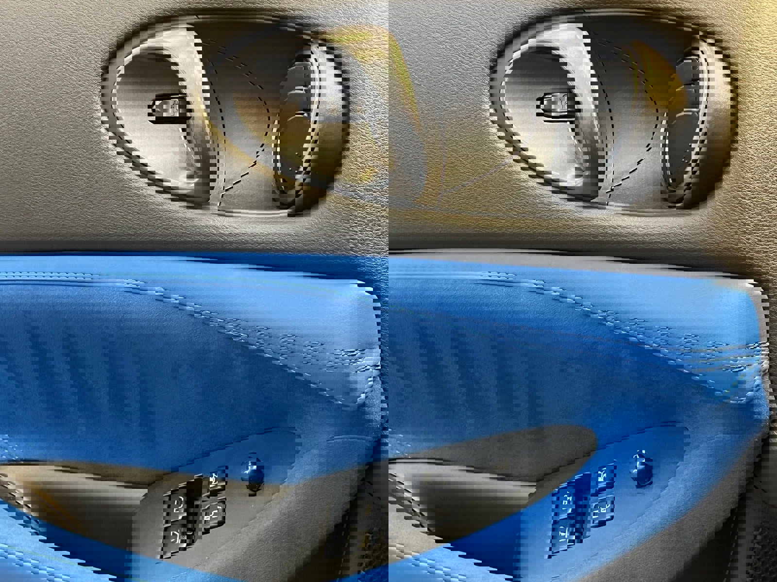 Certified 2024 Nissan Z Performance w/ Floor Mat Package image 13