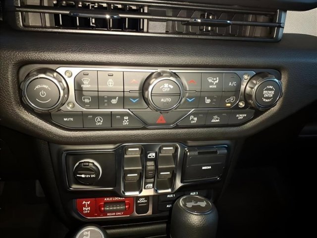 New 2026 Jeep Wrangler Unlimited Sport AWD/4WD image 13