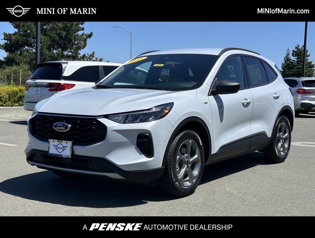 Used 2025 Ford Escape ST-Line w/ Equipment Group 301A