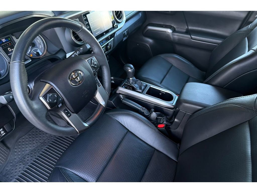 Certified 2022 Toyota Tacoma Limited w/ Nightshade Package AWD/4WD image 10