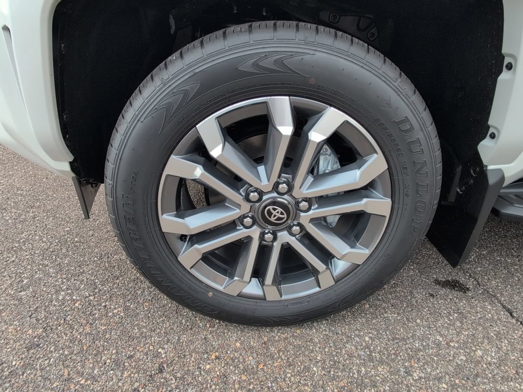 Certified 2026 Toyota 4Runner Limited AWD/4WD image 12