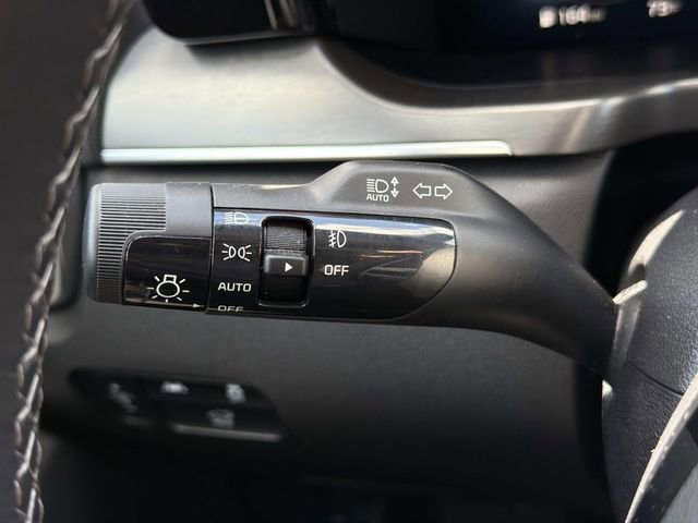 Used 2023 Kia Sorento SX FWD image 27