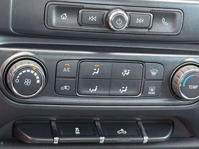 Used 2018 Chevrolet Silverado 1500 Custom w/ Custom Convenience Package AWD/4WD image 26