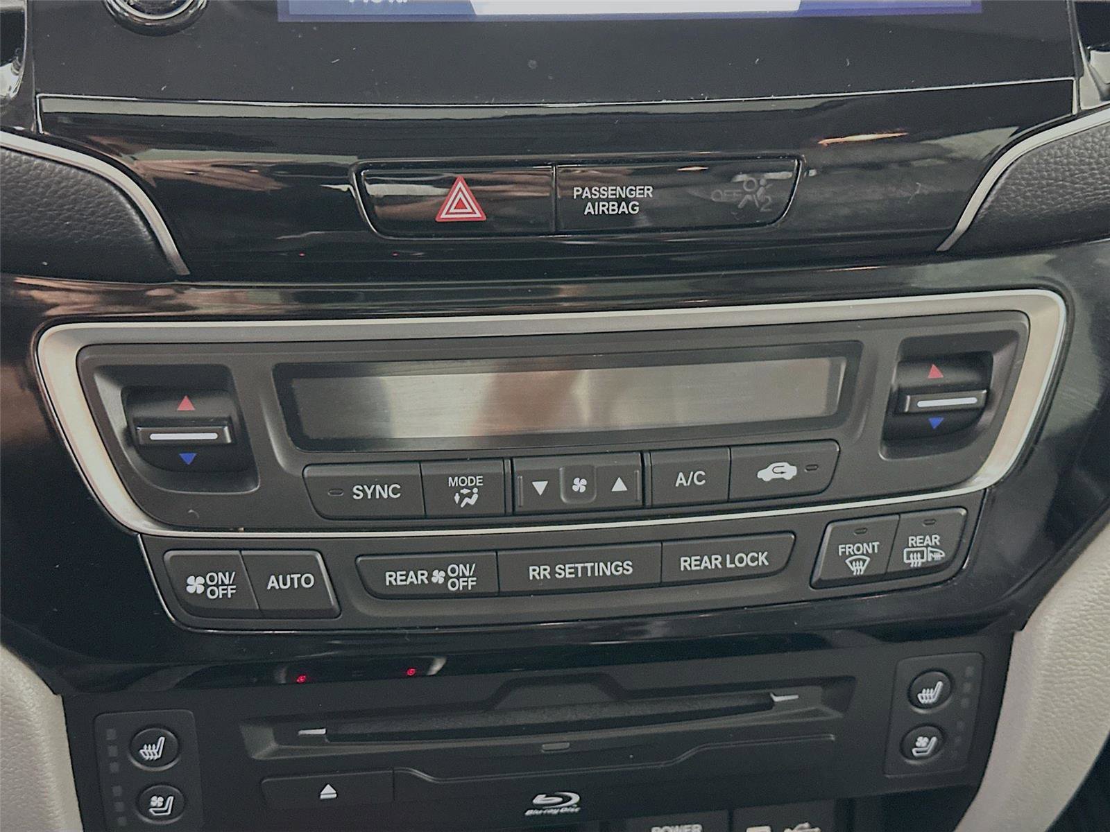 Certified 2022 Honda Pilot Elite image 9