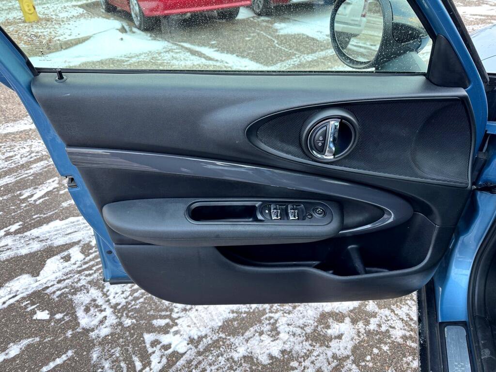 Used 2018 MINI Cooper Clubman S image 24