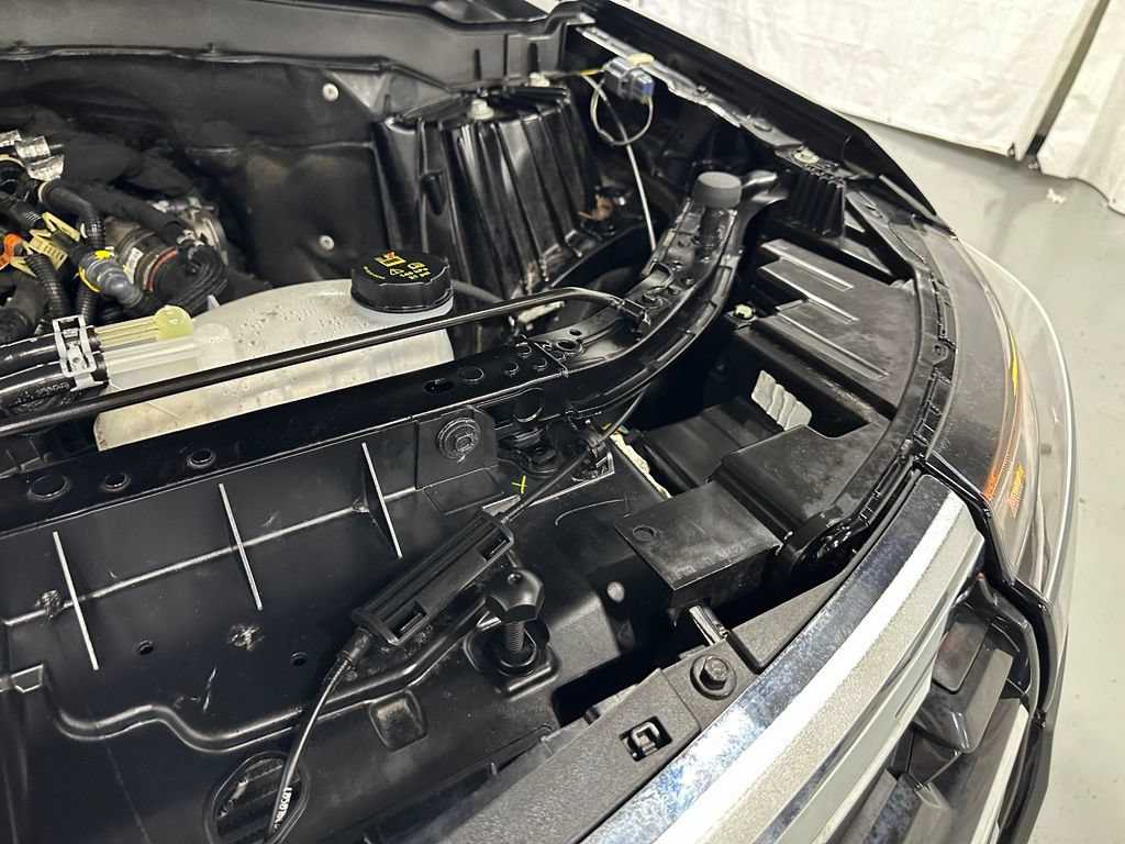 Used 2025 Ford Explorer Active AWD/4WD image 67