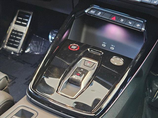 New 2026 Audi RS 3 AWD/4WD image 11