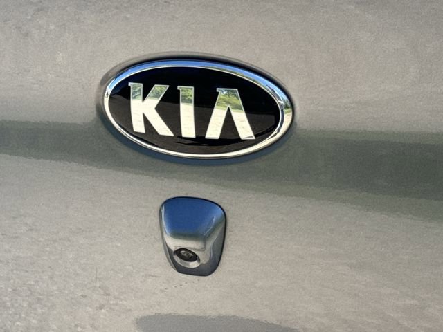 Used 2020 Kia Rio S FWD image 32