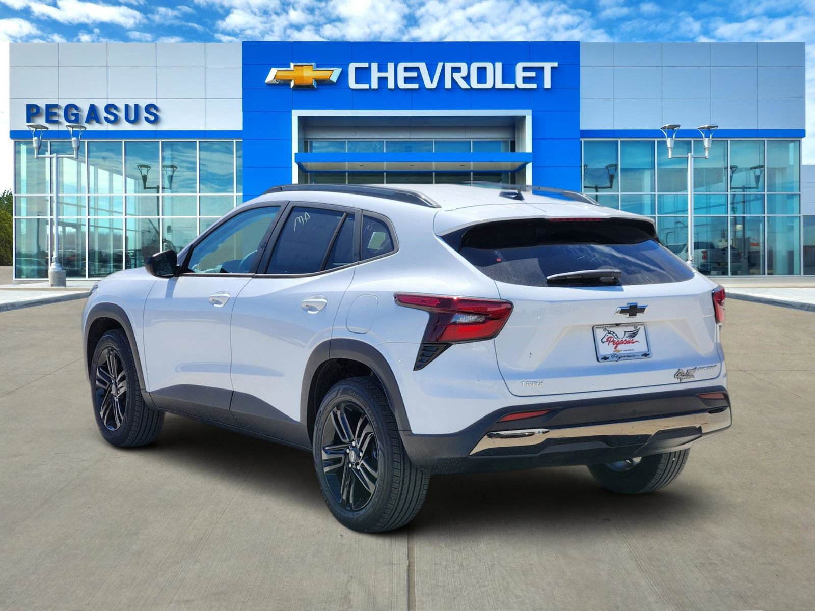 New 2026 Chevrolet Trax ACTIV w/ Driver Confidence Package image 4