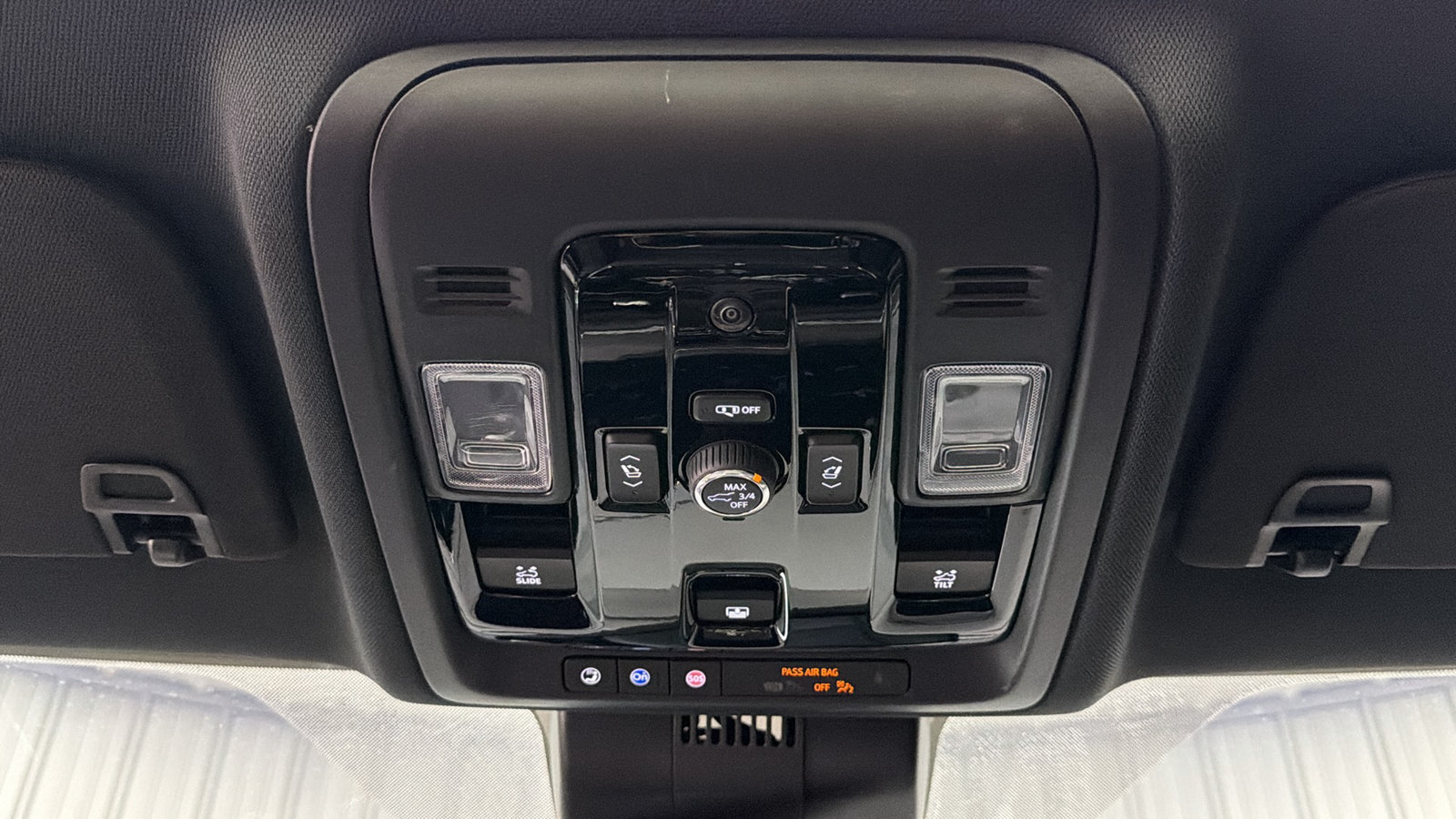 Used 2026 Chevrolet Tahoe Z71 w/ Comfort Package AWD/4WD image 36
