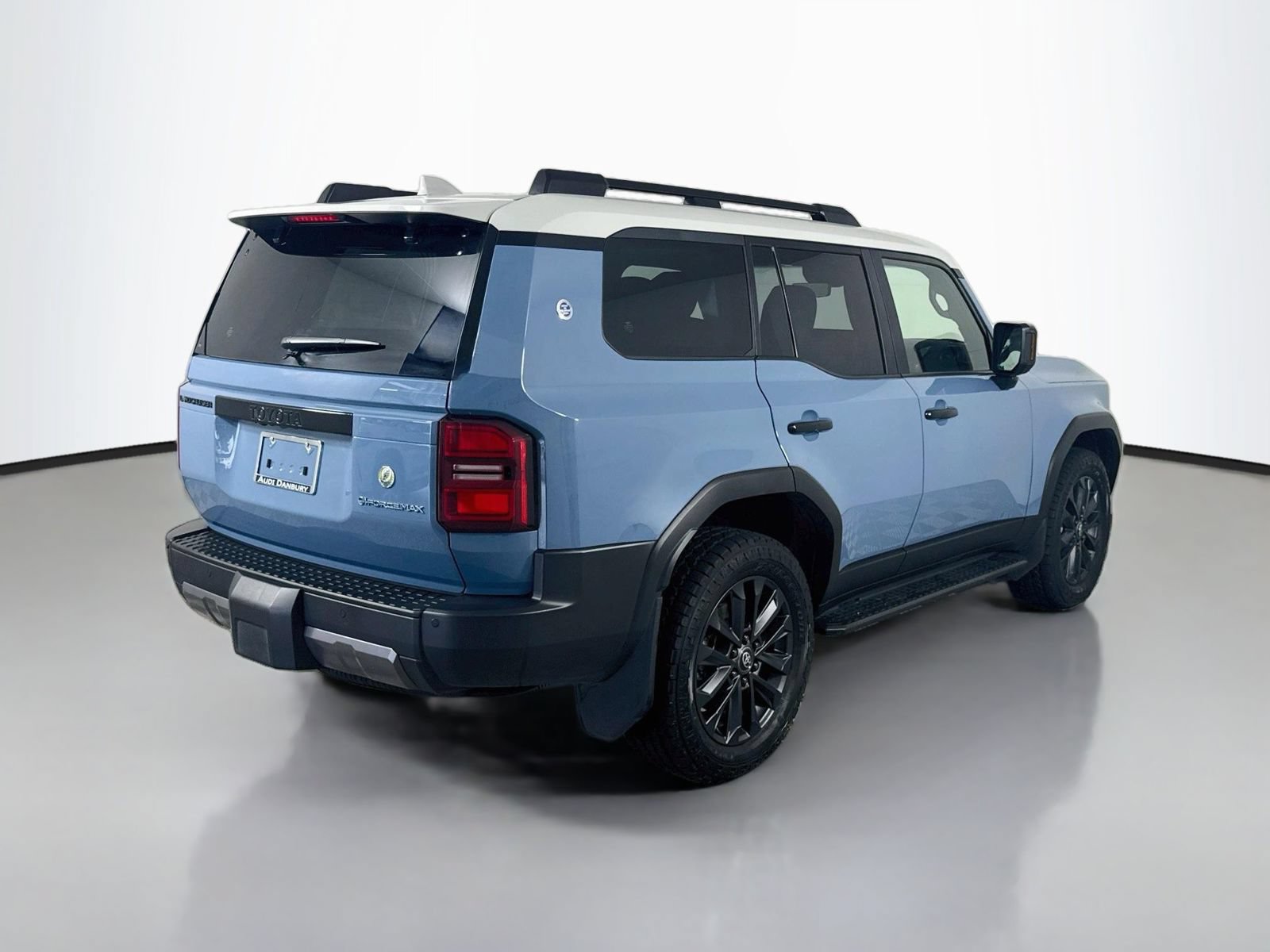 Used 2025 Toyota Land Cruiser w/ Premium Package AWD/4WD image 9