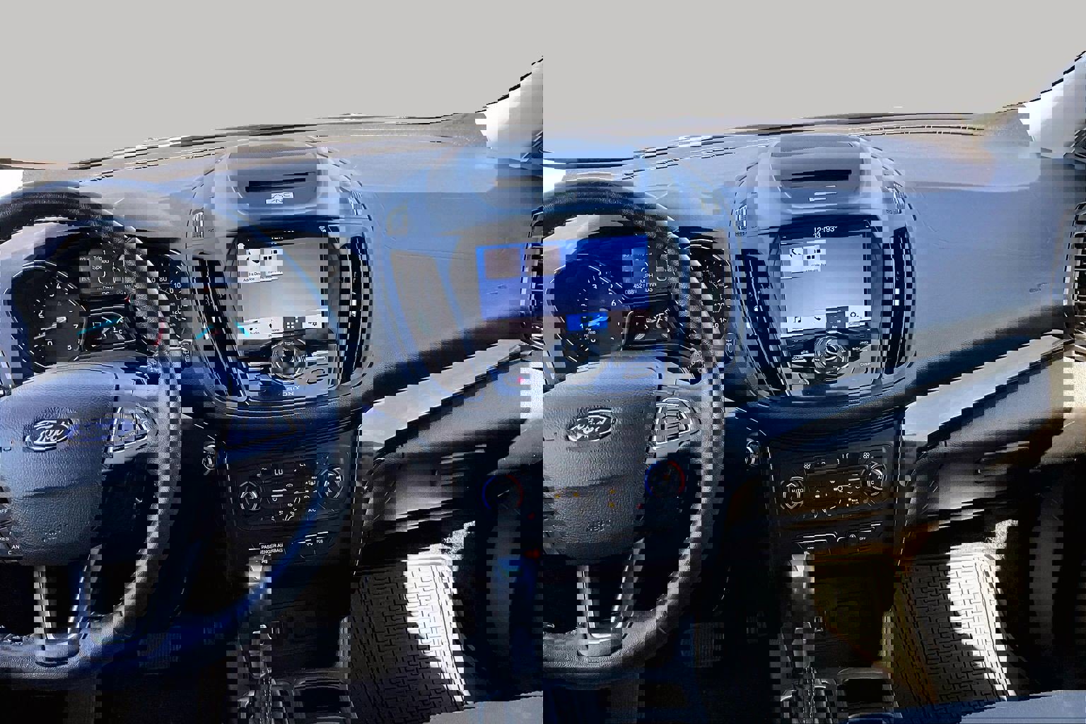 Used 2017 Ford Escape Titanium image 6