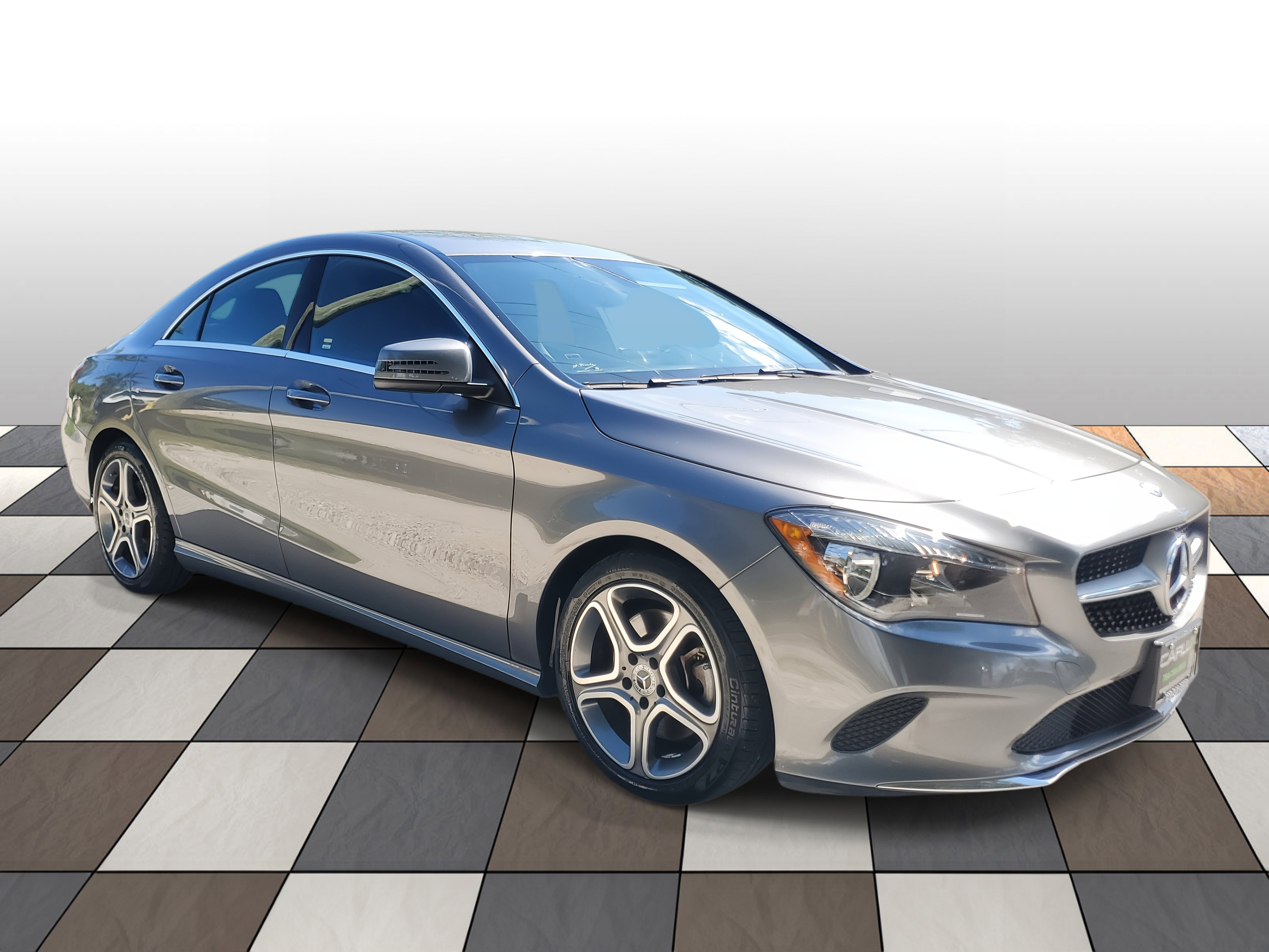 Used 2018 Mercedes-Benz CLA 250 4MATIC image 3