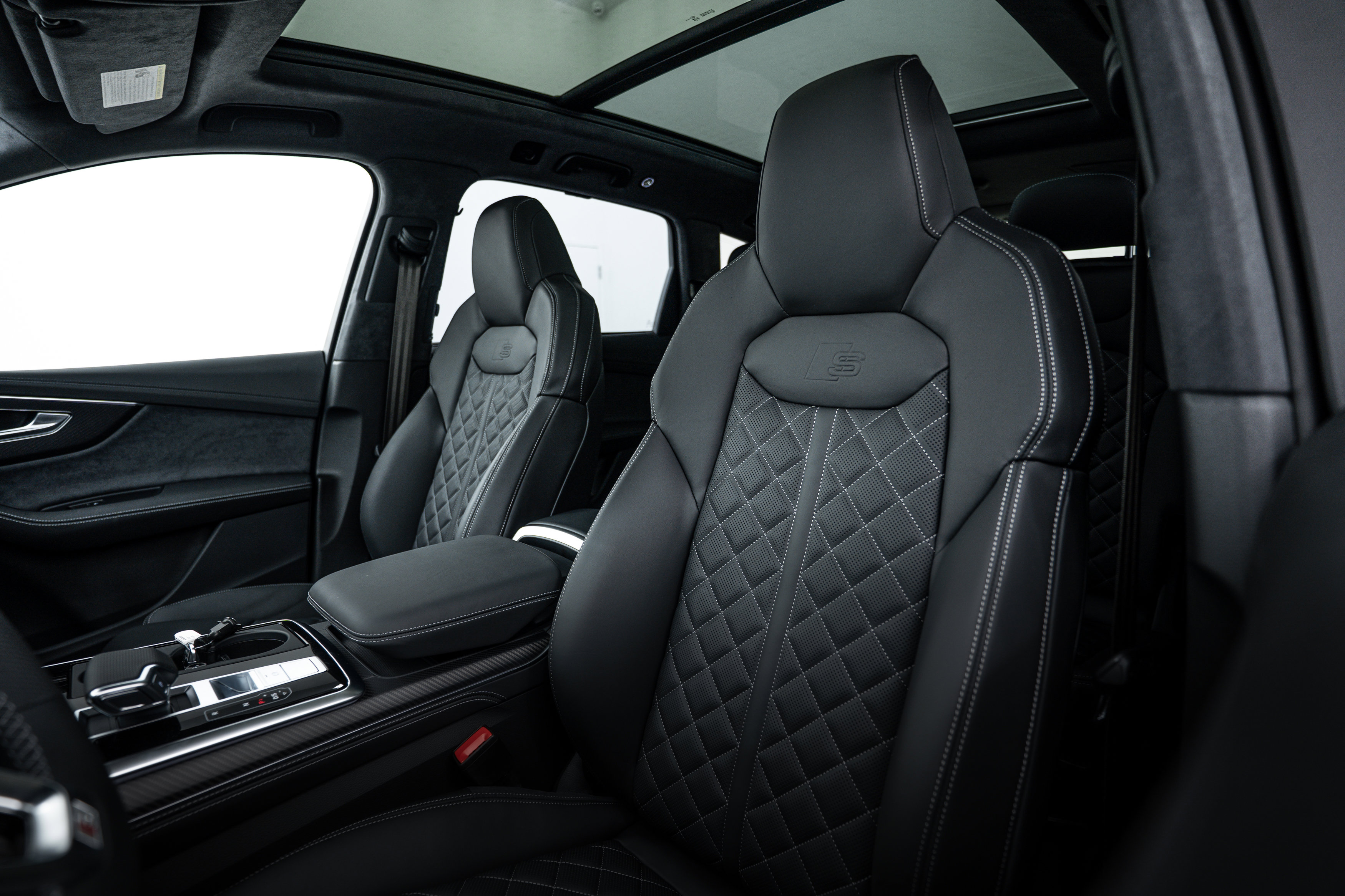 New 2026 Audi SQ7 Prestige image 17