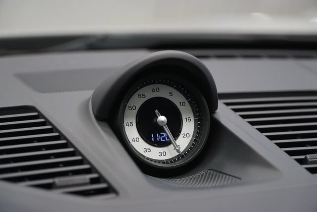 New 2026 Porsche 911 Carrera 4 GTS AWD/4WD image 19
