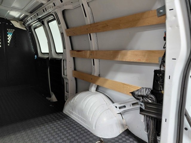 Used 2024 GMC Savana 2500 w/ Driver Convenience Package image 34