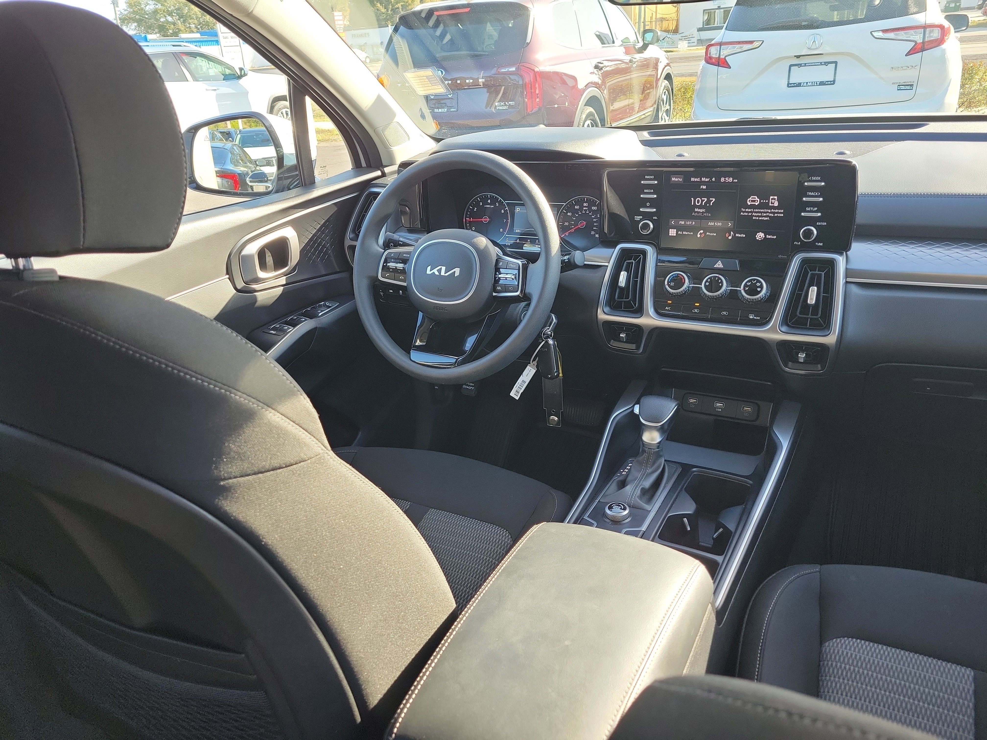 Certified 2023 Kia Sorento LX image 13