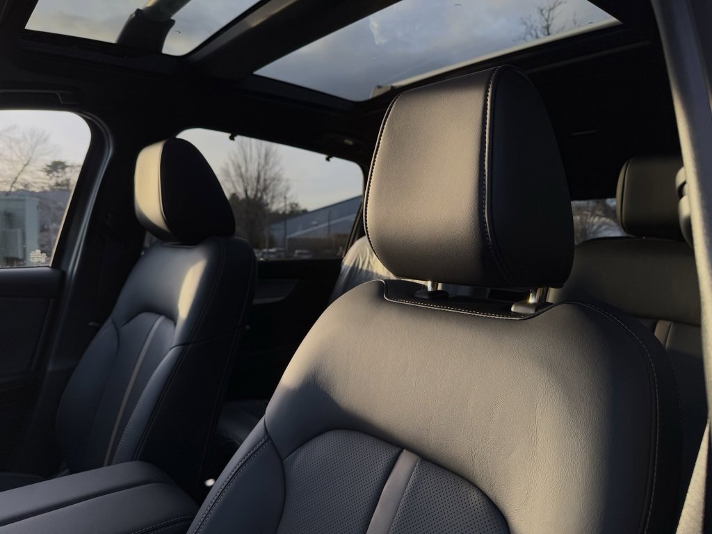 New 2025 MAZDA CX-90 3.3 Turbo S w/ Premium Package image 15