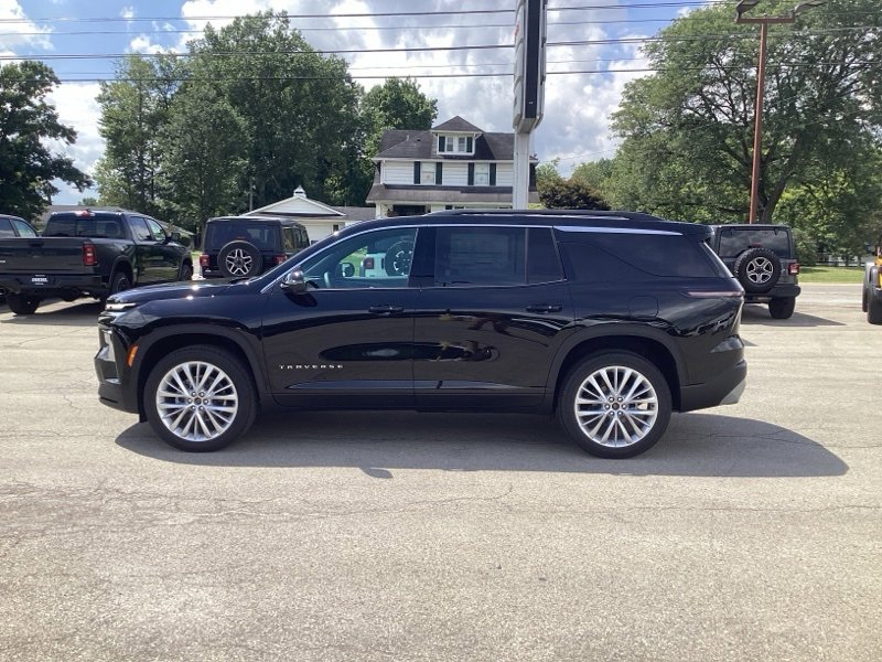 New 2026 Chevrolet Traverse LT w/ Driver Confidence Package image 4