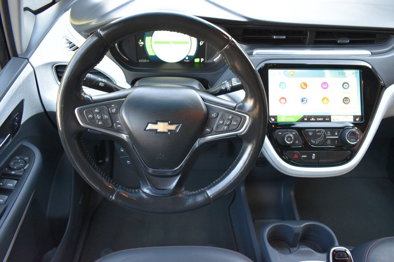 Used 2021 Chevrolet Bolt Premier w/ Infotainment Package FWD image 15