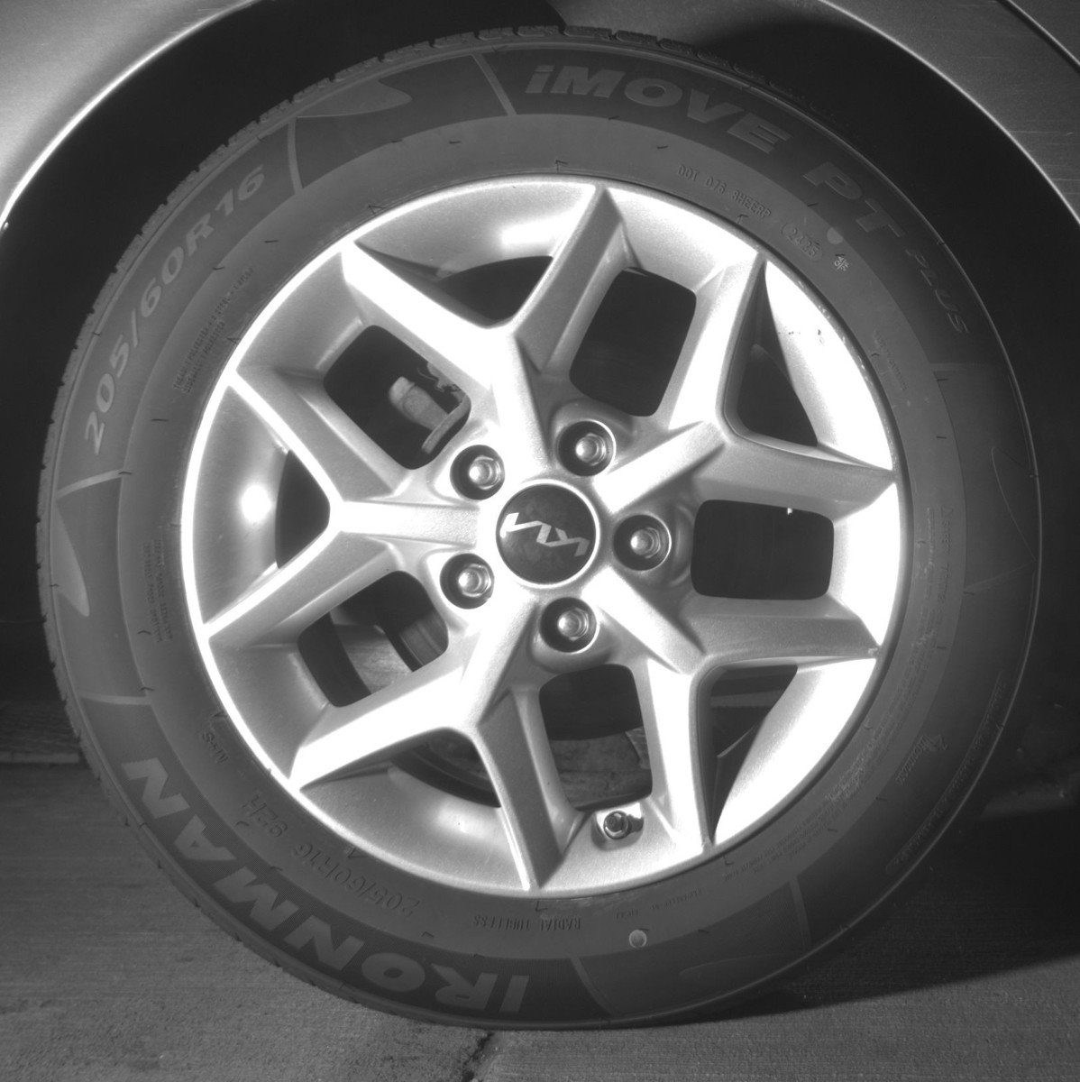 Used 2025 Kia Soul LX w/ LX Technology Package FWD image 22