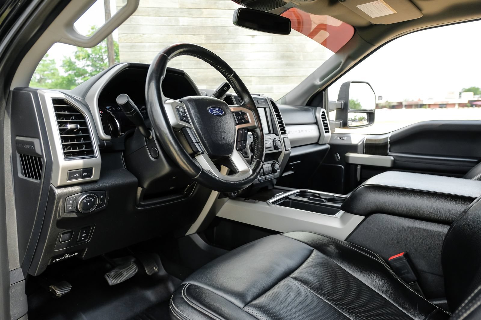 Used 2021 Ford F250 Lariat AWD/4WD image 3