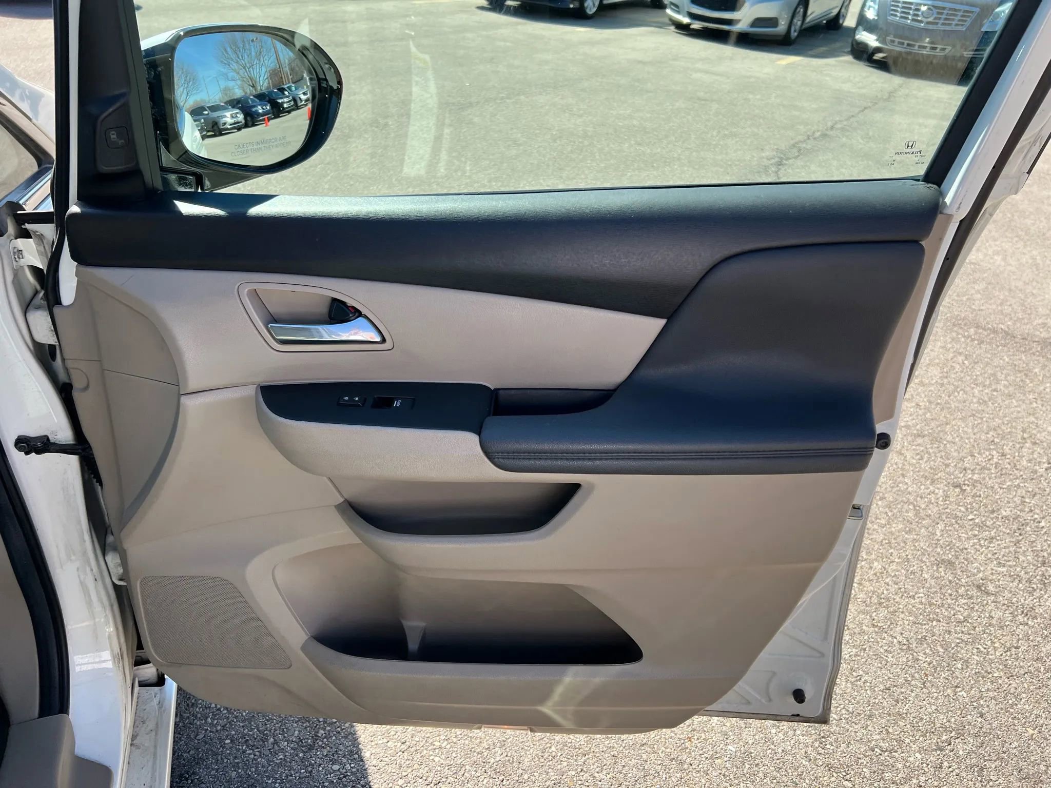 Used 2014 Honda Odyssey Touring image 22