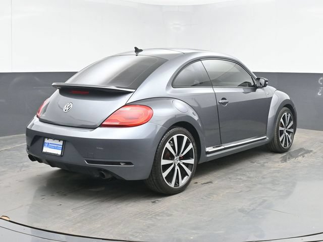 Used 2013 Volkswagen Beetle R-Line FWD image 10